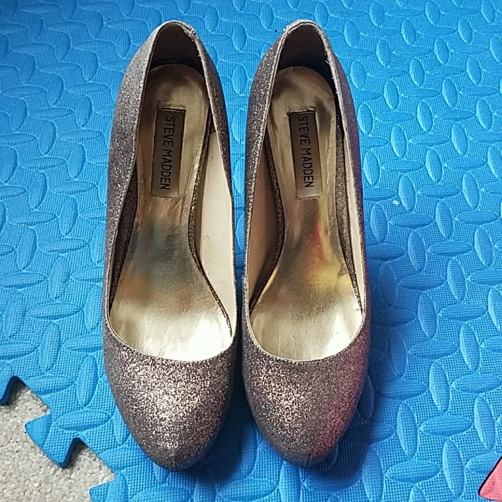 Steve Madden P-Miami pumps